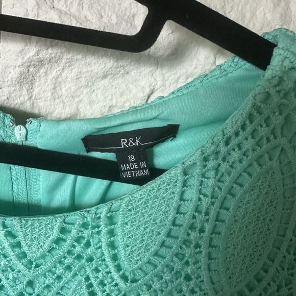 R & K Women's Size 18 Mint Green Lined Lace Knee Length Sheath Dress Cocktail - Picture 5 of 9